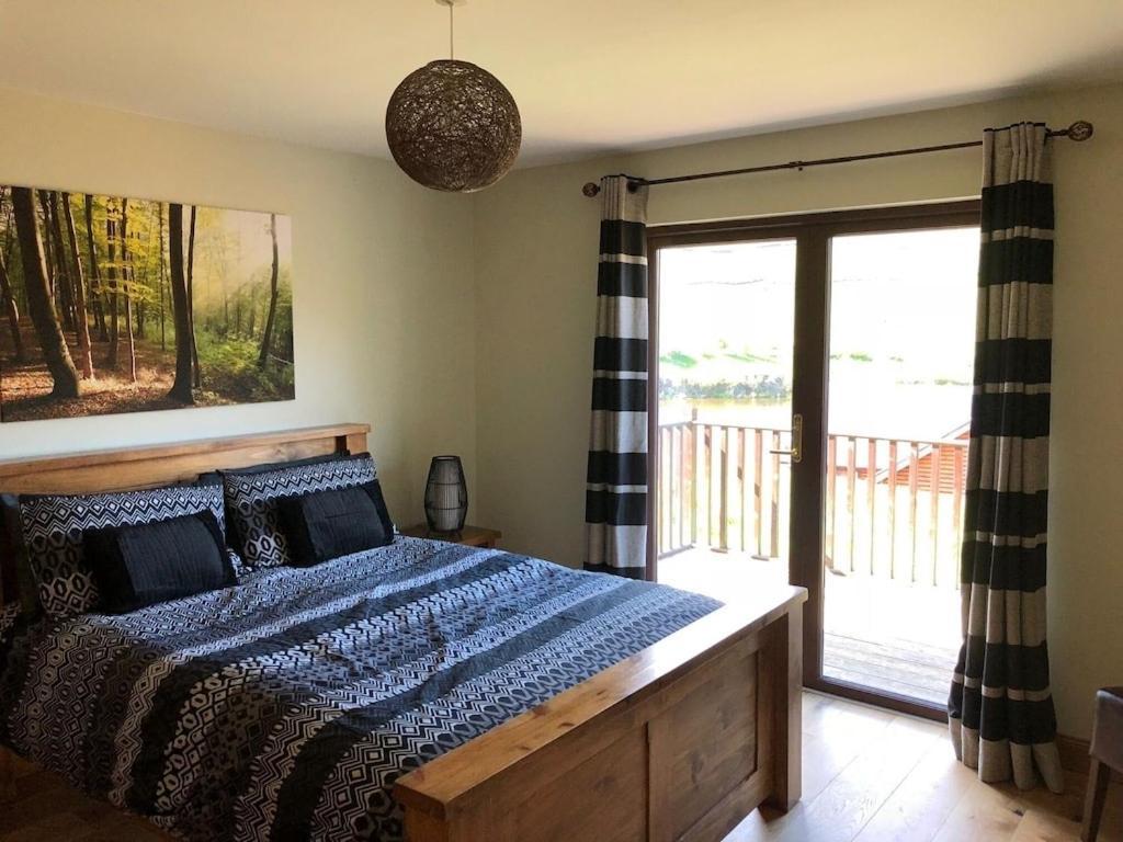Lochside Lodge Glengoulandie Zewnętrze zdjęcie